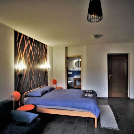 Apartamento Old Square House - Hisa Na Starem Trgu Tolmin Exterior foto
