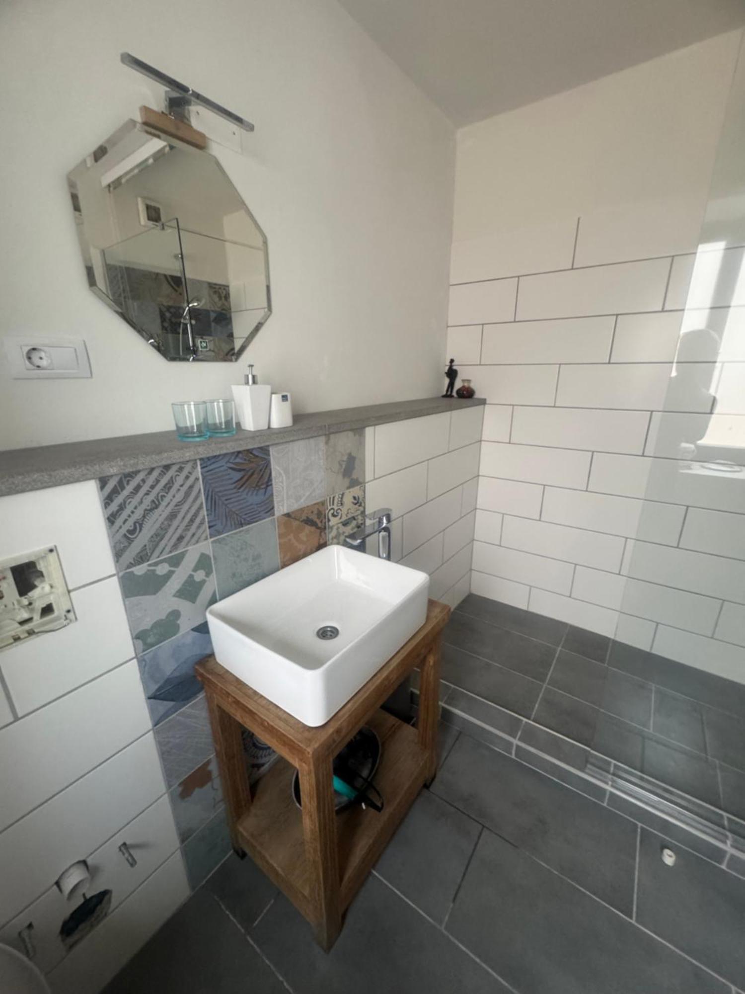Apartamento Old Square House - Hisa Na Starem Trgu Tolmin Exterior foto